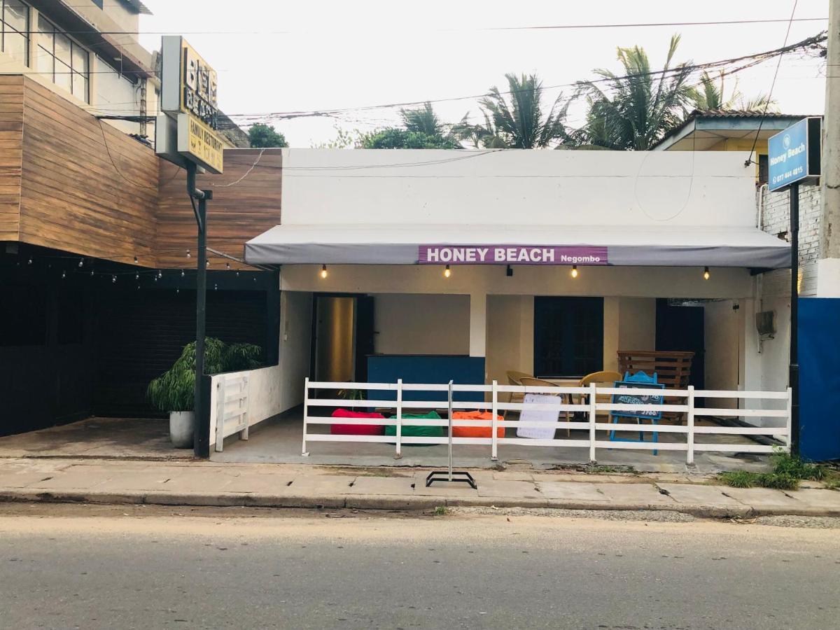 Hotel Honey Beach Negombo Exterior foto